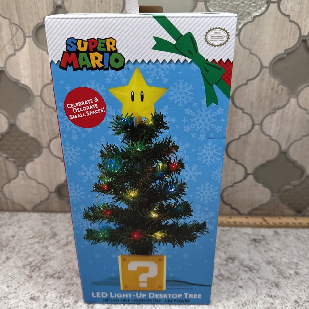 Nintendo Super Mario Bros Star LED Light Up 10 inch Desktop Christmas Tree NIB